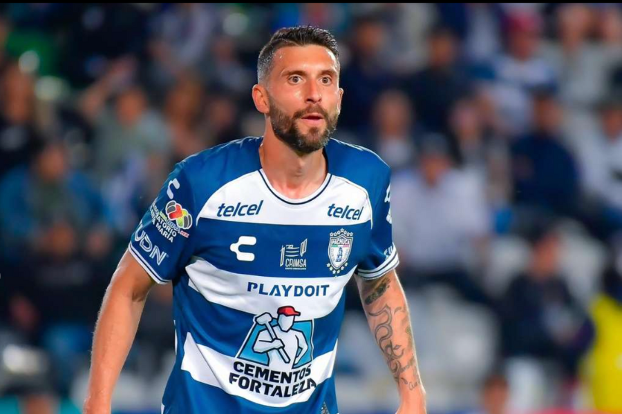 Borja Bastón Pachuca México